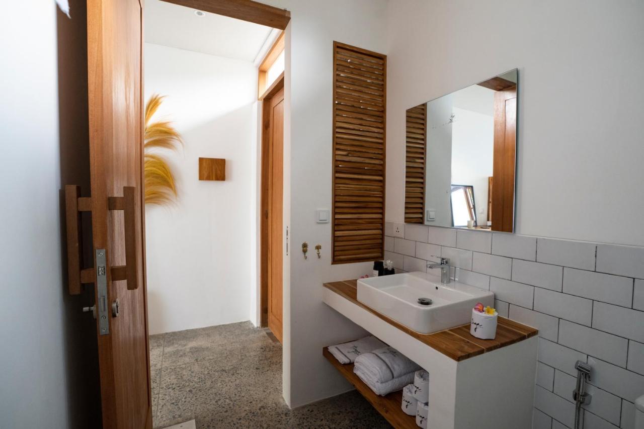 Tiga Studios - Adults Only Kuta  Exterior photo