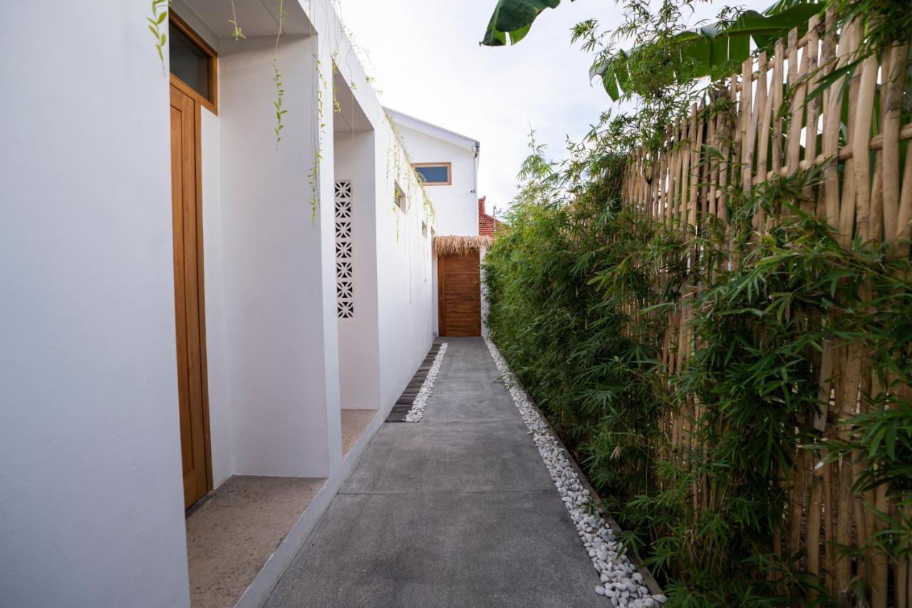 Tiga Studios - Adults Only Kuta  Exterior photo